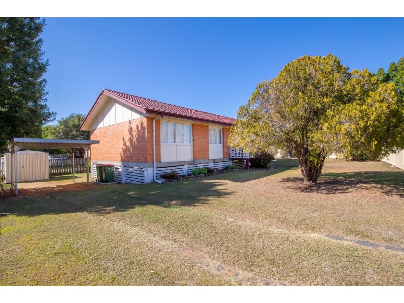 1 Lawson Street, Leichhardt QLD 4305