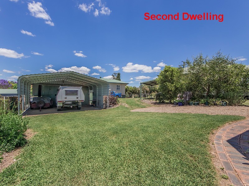 20 Dorothy Street, Silkstone QLD 4304