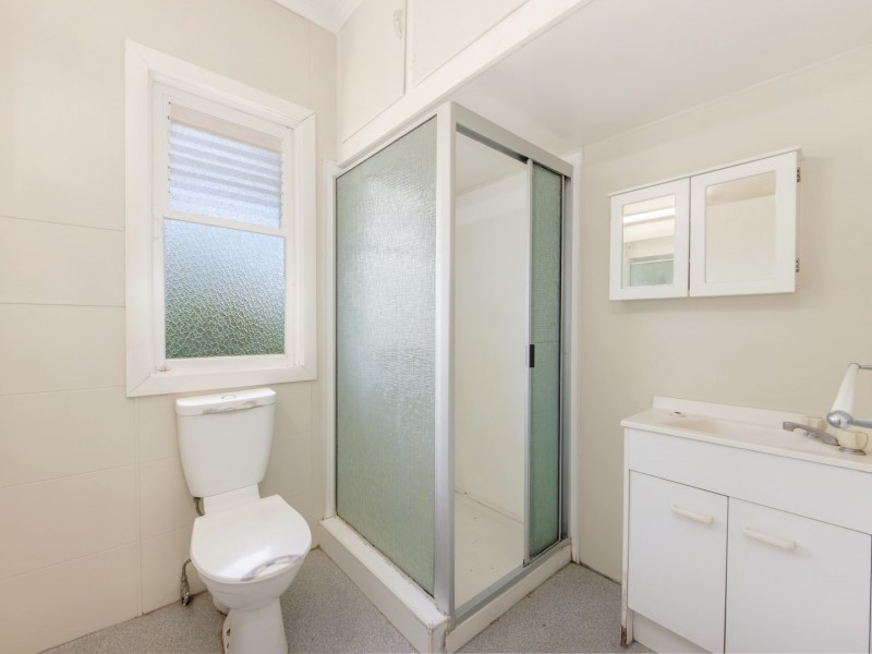 20 Dorothy Street, Silkstone QLD 4304