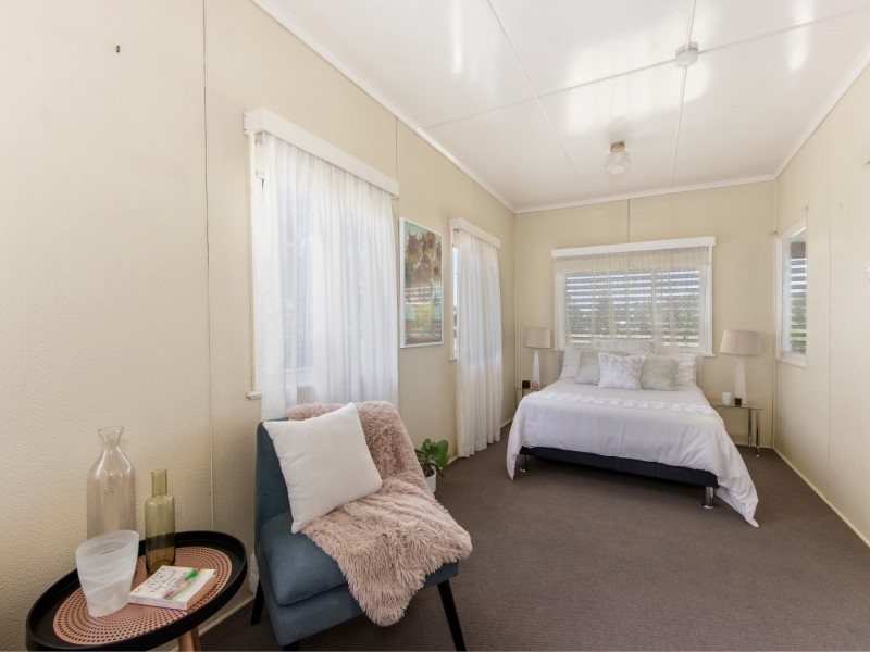 25 Matthew Street, Rosewood QLD 4340
