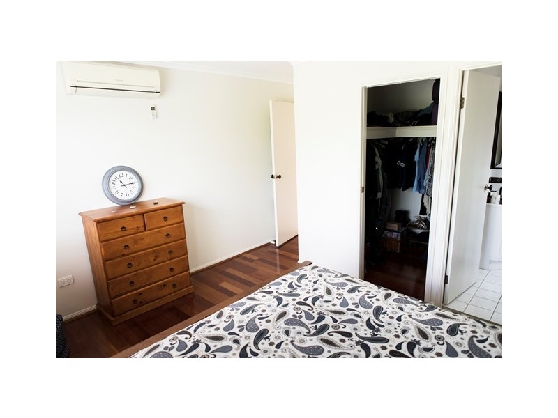 12 Glasgow Boulevard, Brassall QLD 4305