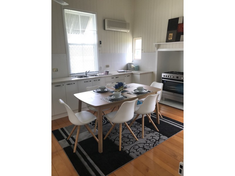 1 Coronation Street, East Ipswich QLD 4305