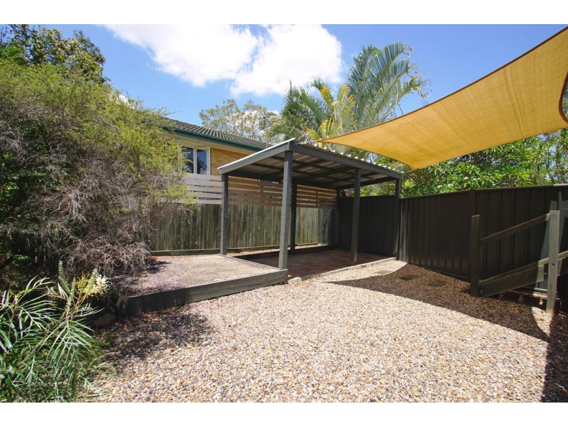 31 Larsen Street, Leichhardt QLD 4305