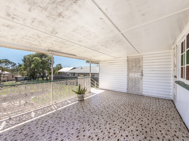 2 Edward Street, One Mile QLD 4305