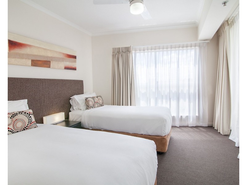 Unit 202/11 Ellenborough Street, Woodend QLD 4305