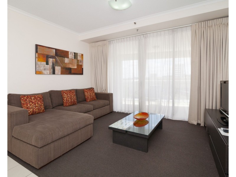 Unit 202/11 Ellenborough Street, Woodend QLD 4305