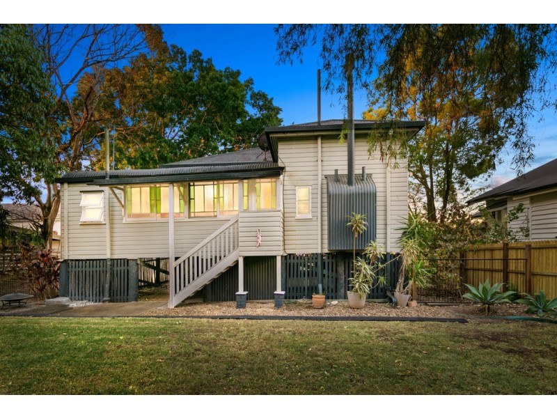 3 Glebe Road, Newtown QLD 4305
