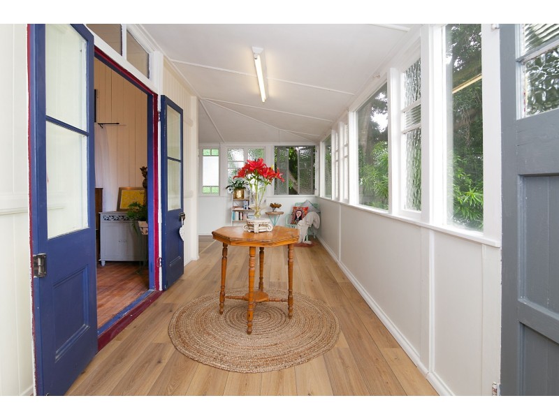 3 Glebe Road, Newtown QLD 4305