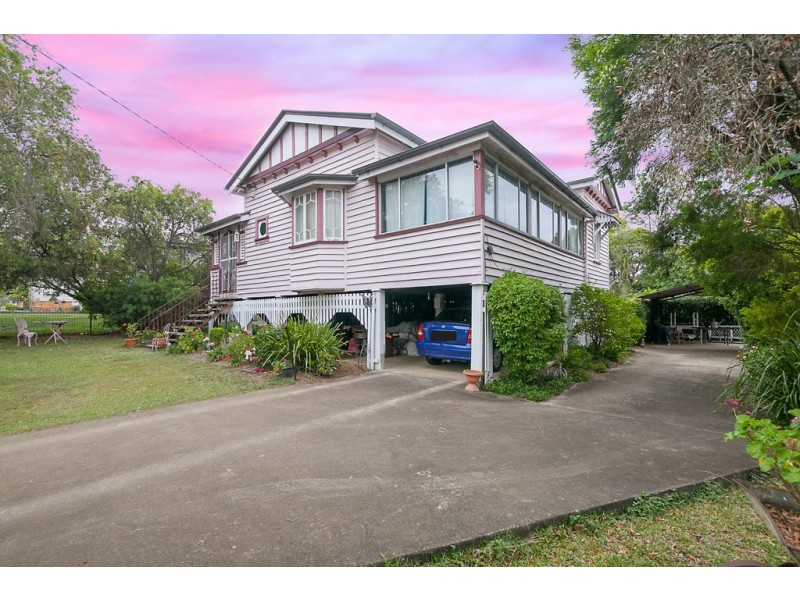 22 Fox Street, East Ipswich QLD 4305