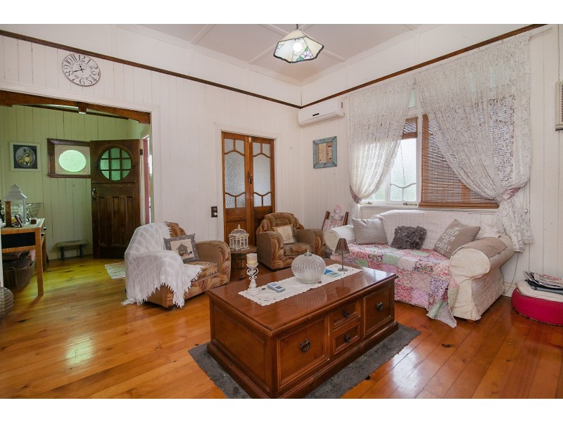 22 Fox Street, East Ipswich QLD 4305