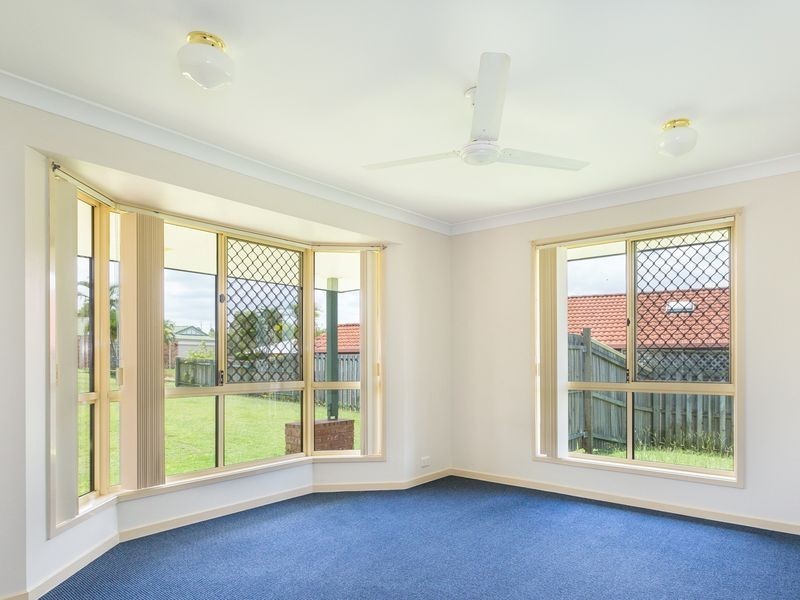 8 Lakemba Place, Brassall QLD 4305