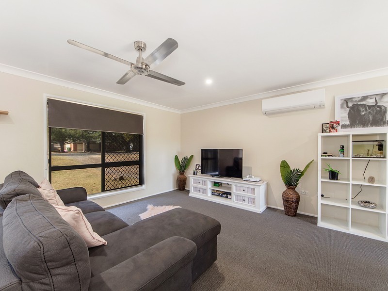 61 Moores Pocket Road, Moores Pocket QLD 4305