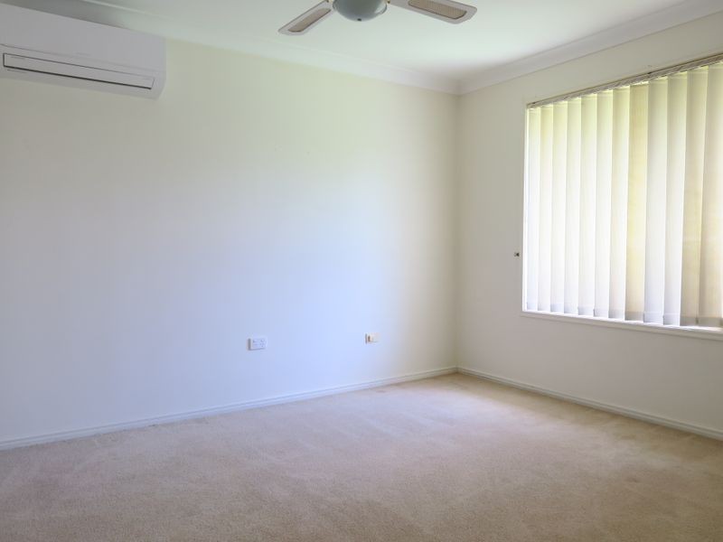 2A Walsh Street, Newtown QLD 4305