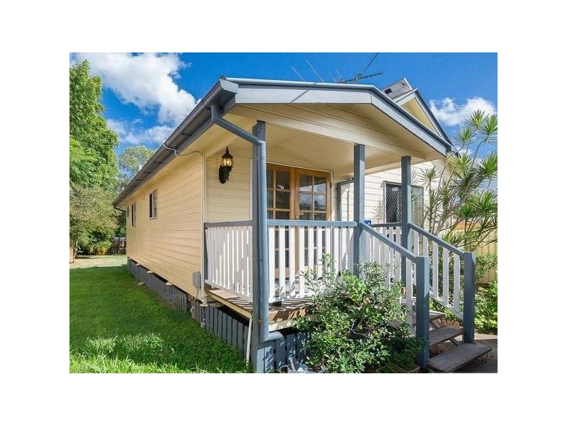 90 Woodend Road, Woodend QLD 4305