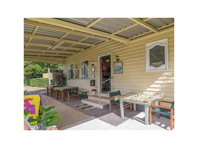 90 Woodend Road, Woodend QLD 4305