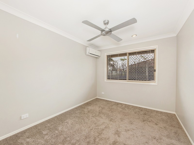 8 Crosby Crescent, Raceview QLD 4305