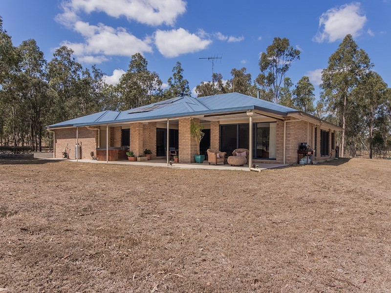 135 Siddans Road, Purga QLD 4306
