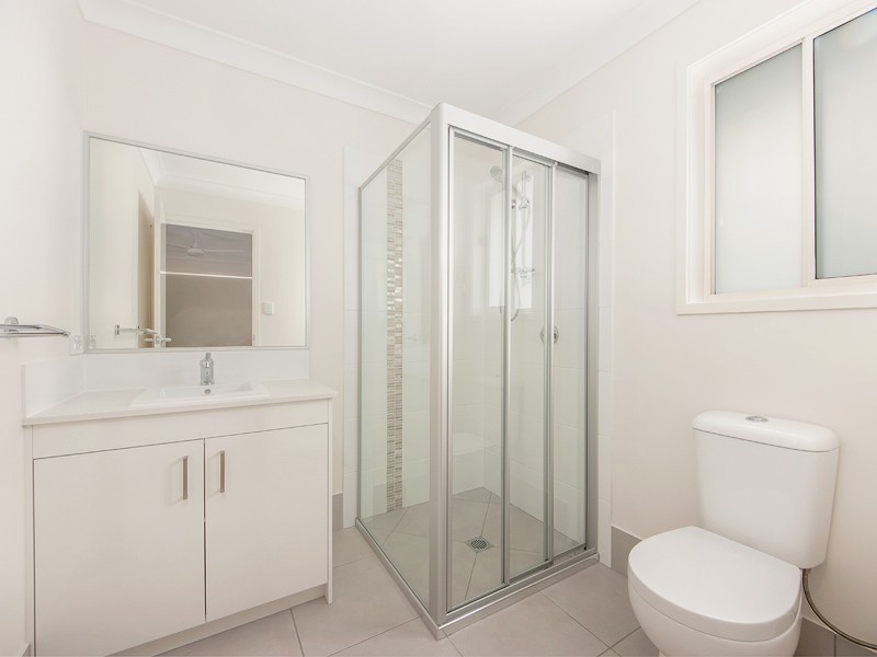 31 Chatswood Court, Deebing Heights QLD 4306