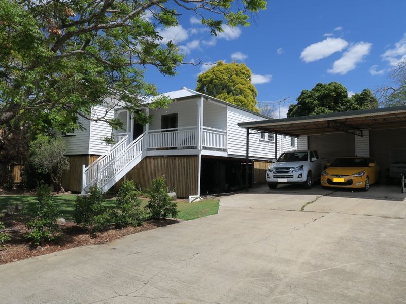 17 Whitehill Road, Newtown QLD 4305