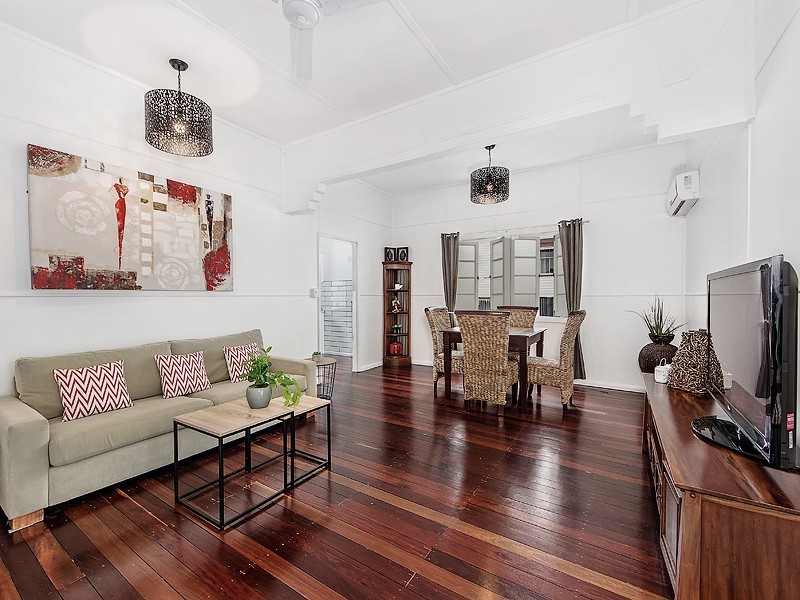 4 Lennon Lane, North Ipswich QLD 4305