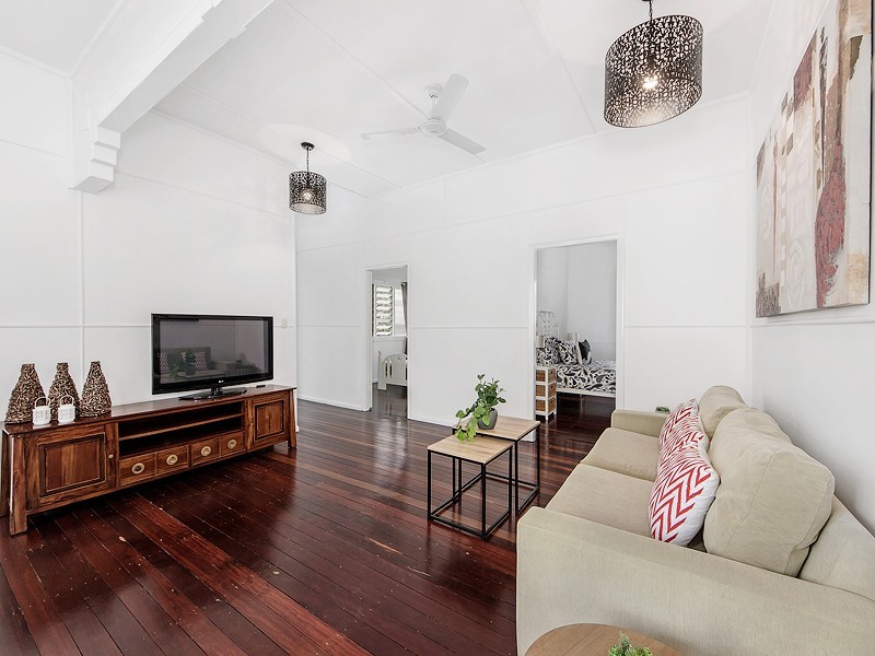 4 Lennon Lane, North Ipswich QLD 4305