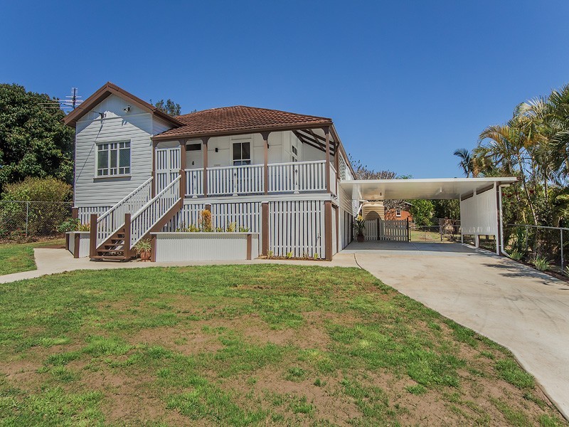 6 View Street, Woodend QLD 4305