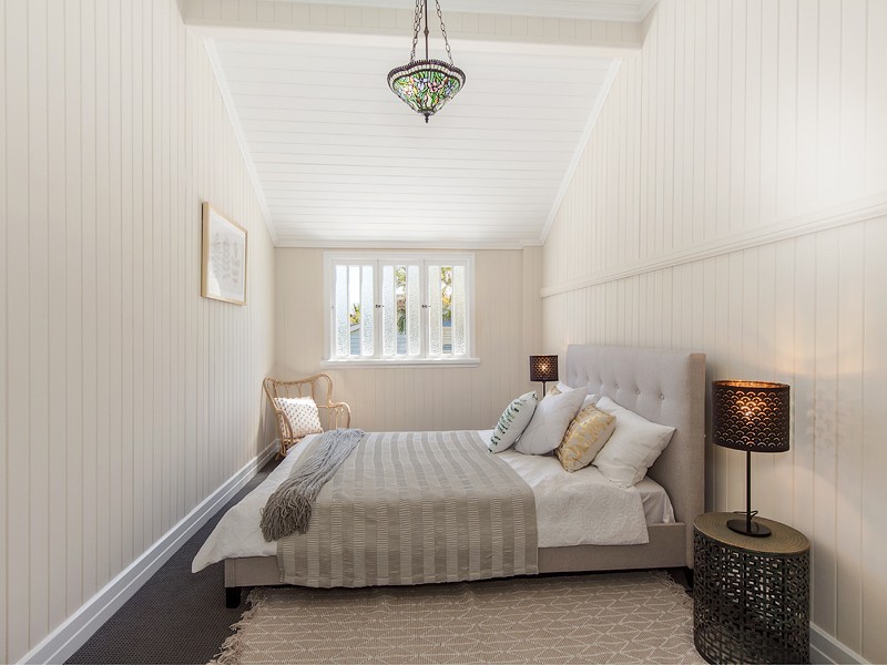 6 View Street, Woodend QLD 4305