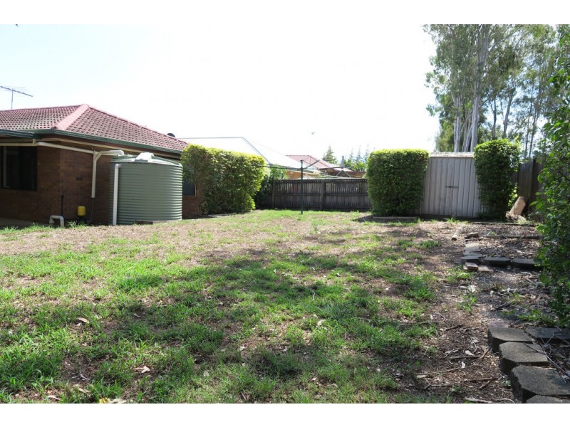 60 Jonquil Circuit, Flinders View QLD 4305