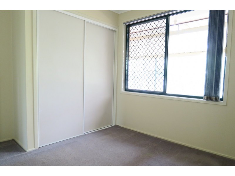 60 Jonquil Circuit, Flinders View QLD 4305