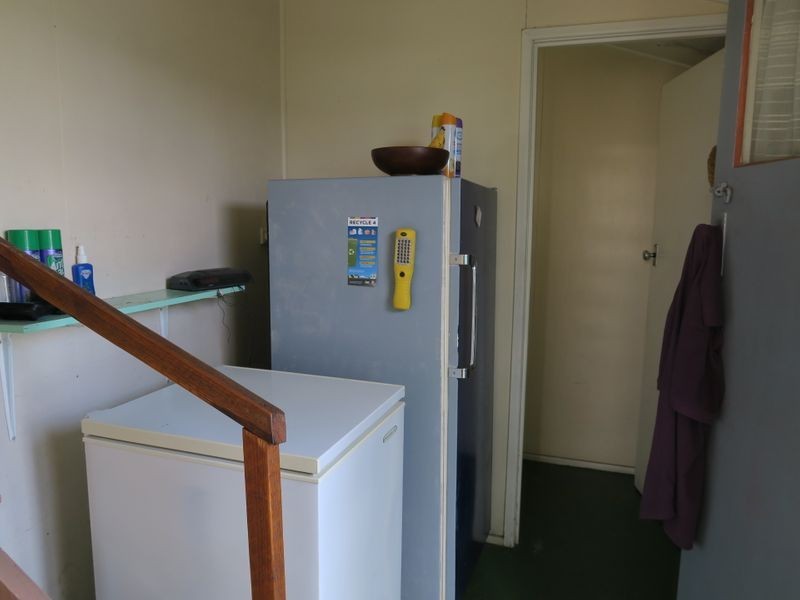 16 Hayes Street, Raceview QLD 4305