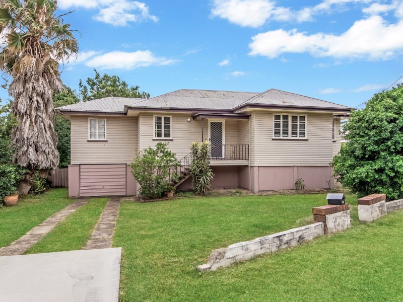 14 Bridson Avenue, East Ipswich QLD 4305