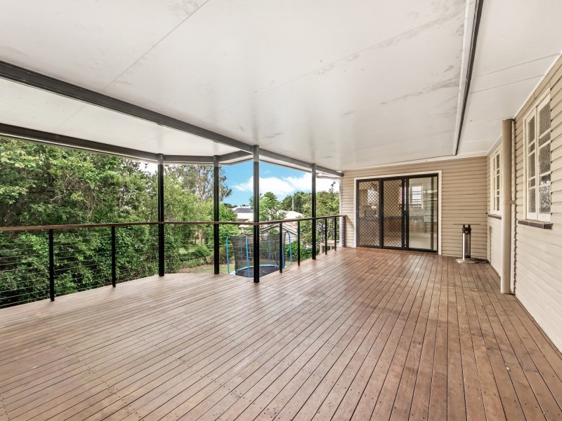 14 Bridson Avenue, East Ipswich QLD 4305