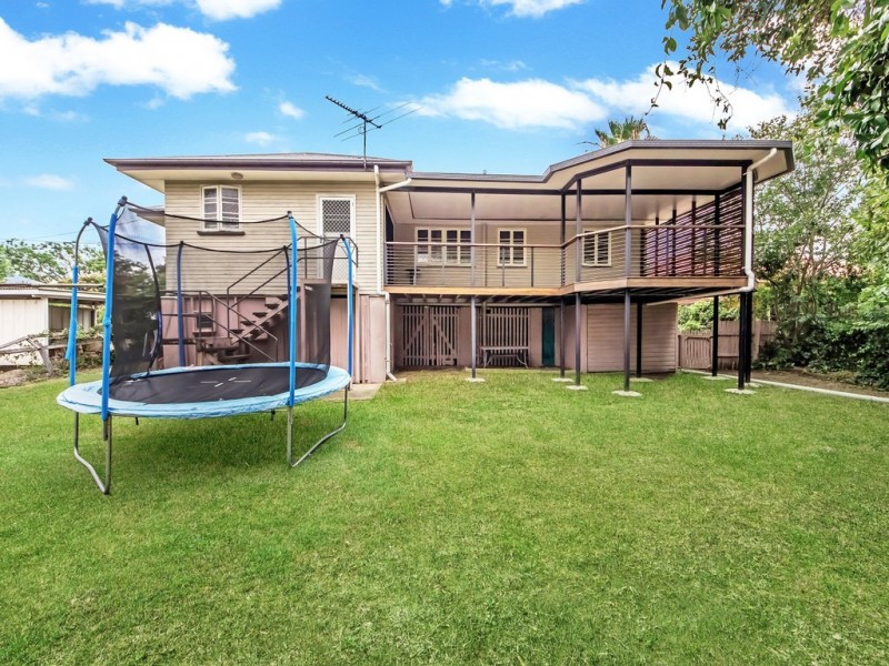 14 Bridson Avenue, East Ipswich QLD 4305