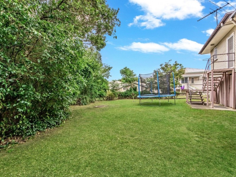 14 Bridson Avenue, East Ipswich QLD 4305