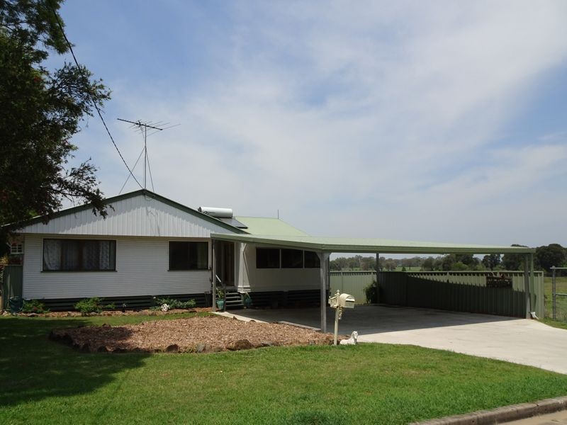 16 Makepeace Street, Rosewood QLD 4340