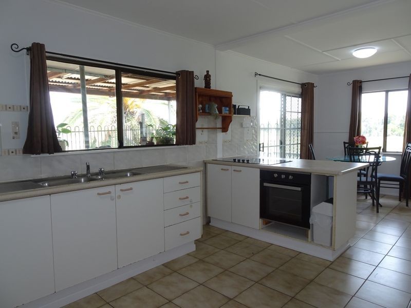 16 Makepeace Street, Rosewood QLD 4340