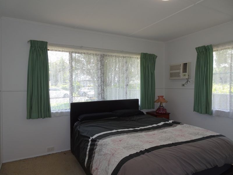 16 Makepeace Street, Rosewood QLD 4340
