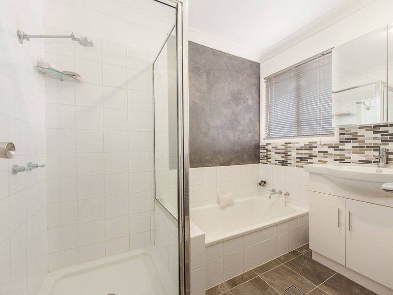 78A Pine Mountain Road, North Ipswich QLD 4305