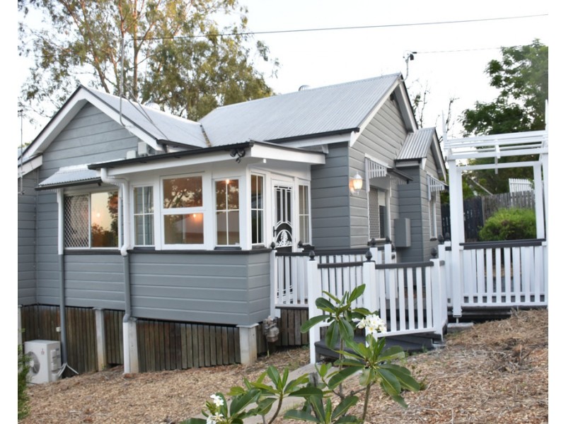 29 O’Sullivan Street, Woodend QLD 4305