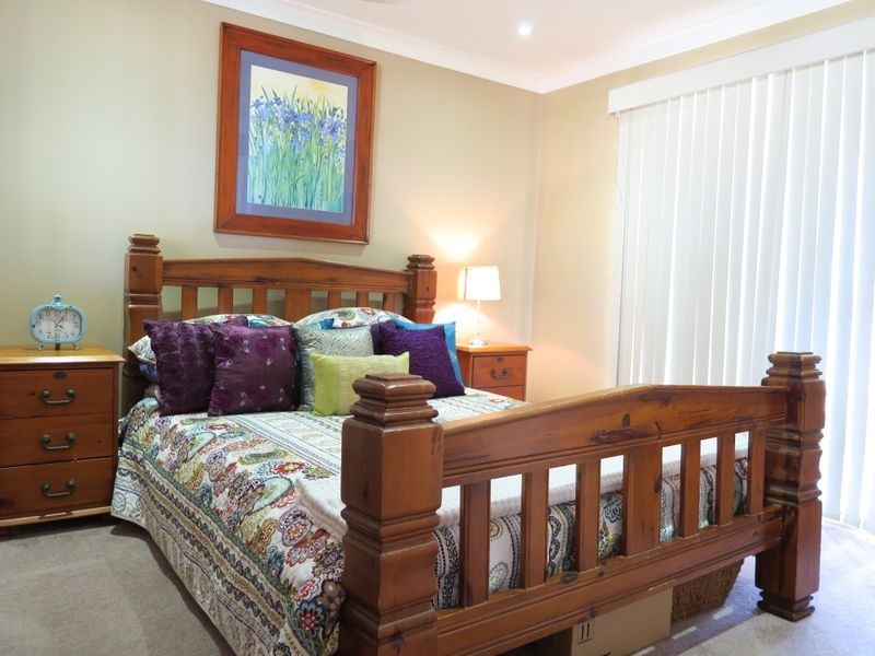 84 Flinders Street, Peak Crossing QLD 4306