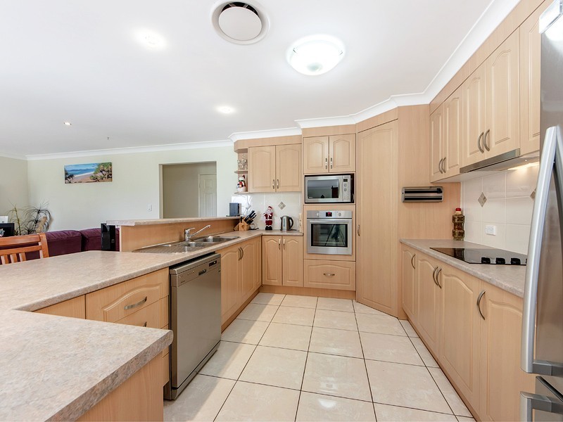 153 Willowbank Drive, Willowbank QLD 4306