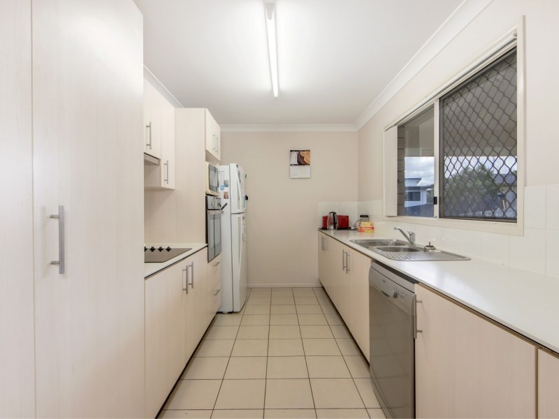 9 Birru Place, Rosewood QLD 4340