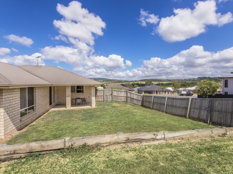 9 Birru Place, Rosewood QLD 4340