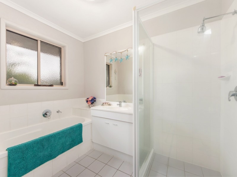 23 Palma Rosa Drive, Wulkuraka QLD 4305