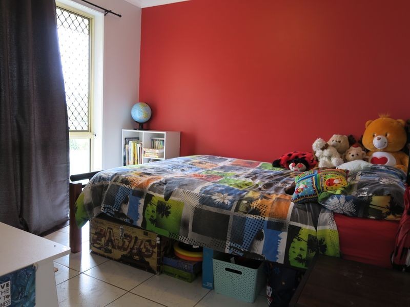 7 Protea Court, Yamanto QLD 4305