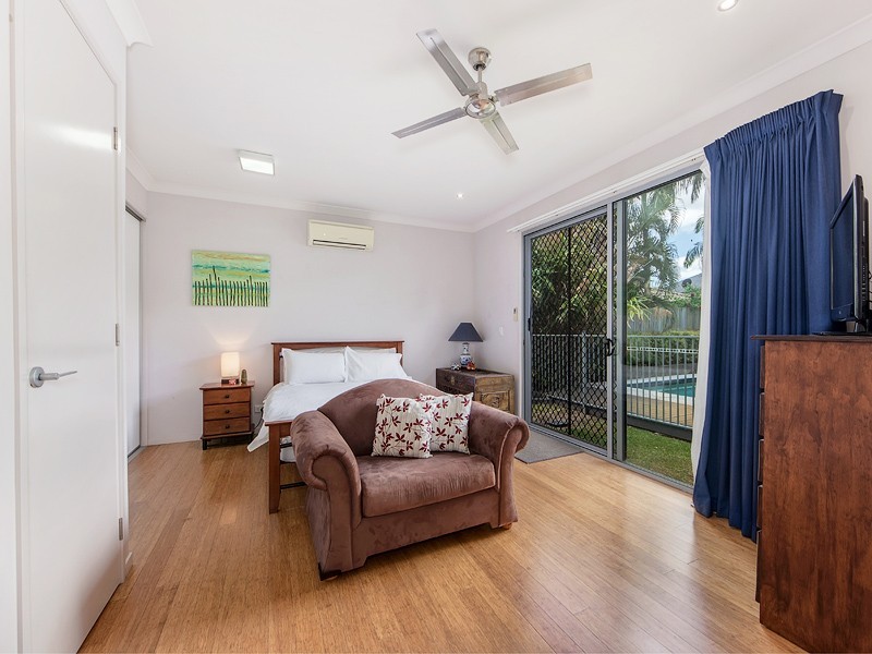 6 Hinchinbrook Circuit, Forest Lake QLD 4078