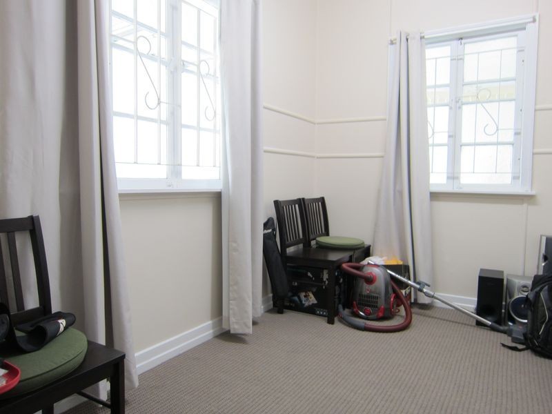 123 Blackstone Road, Silkstone QLD 4304