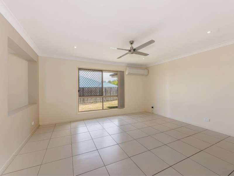 13 Emerson Crescent, Brassall QLD 4305