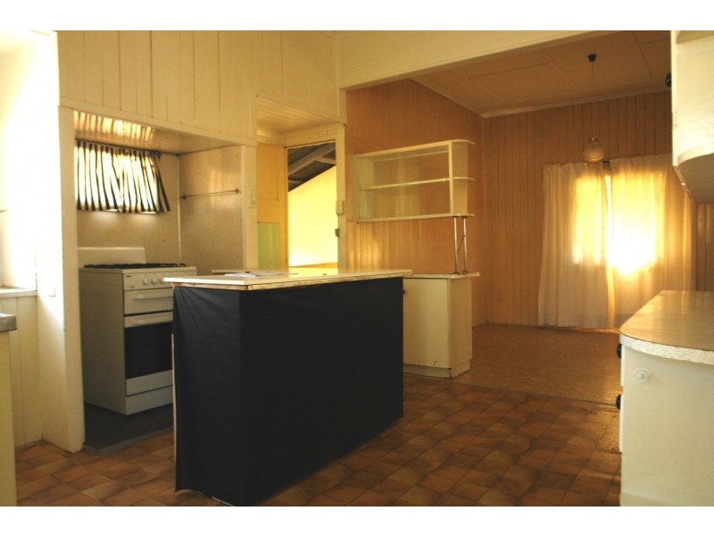 124 John Street, Rosewood QLD 4340