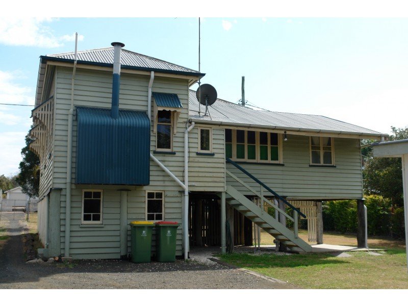 8 Berlin Street, Rosewood QLD 4340